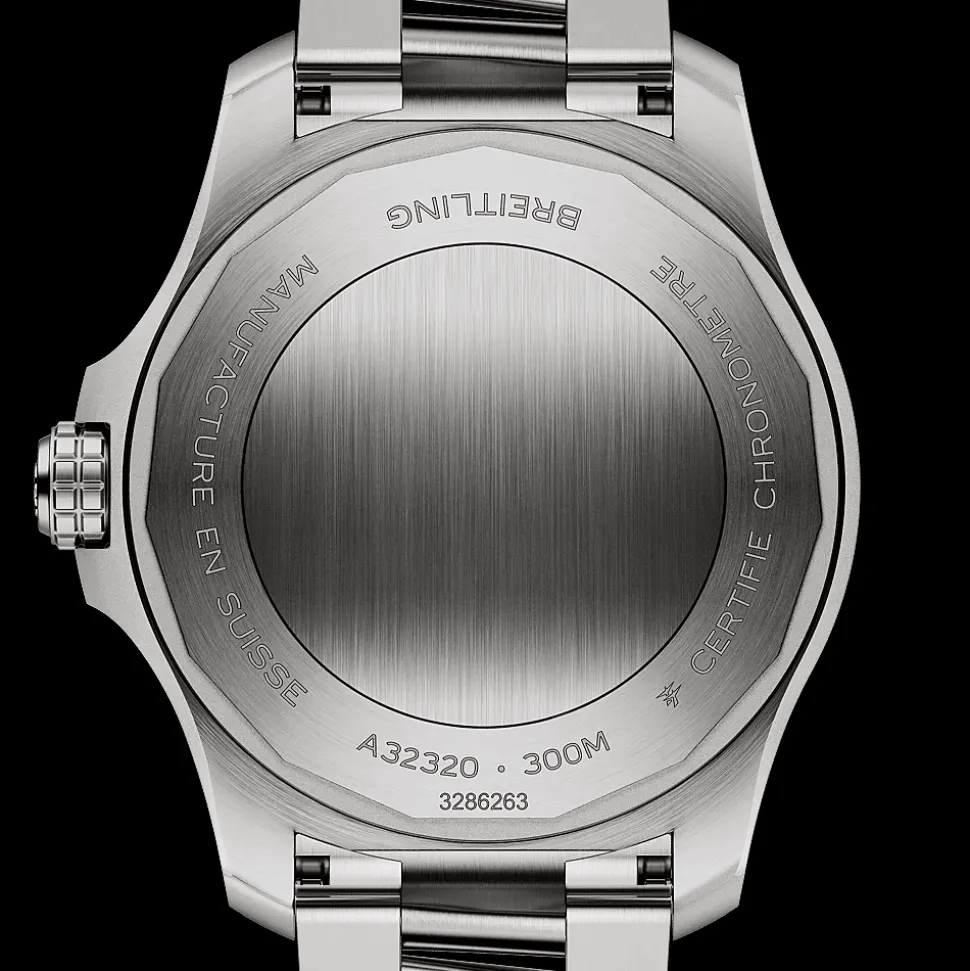 Avenger Automatic GMT 44
