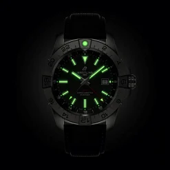 Avenger Automatic GMT 44