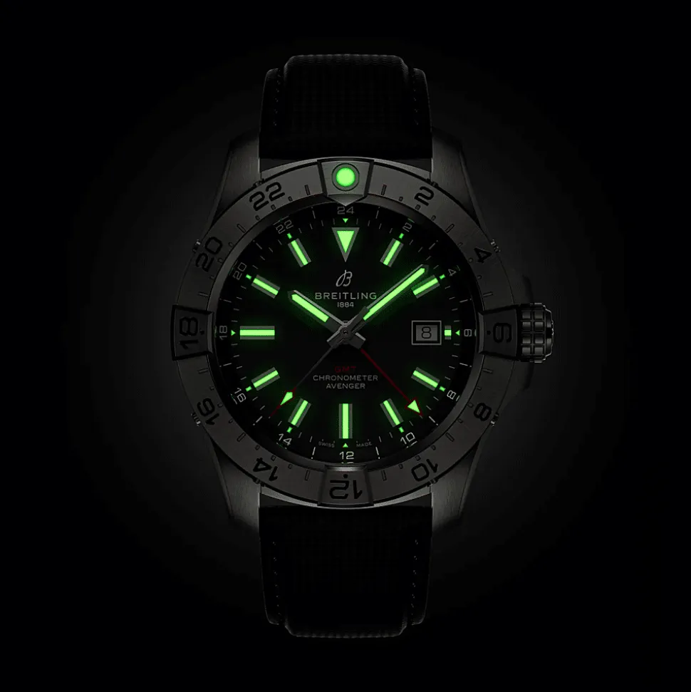 Avenger Automatic GMT 44