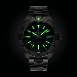 Avenger Automatic GMT 44