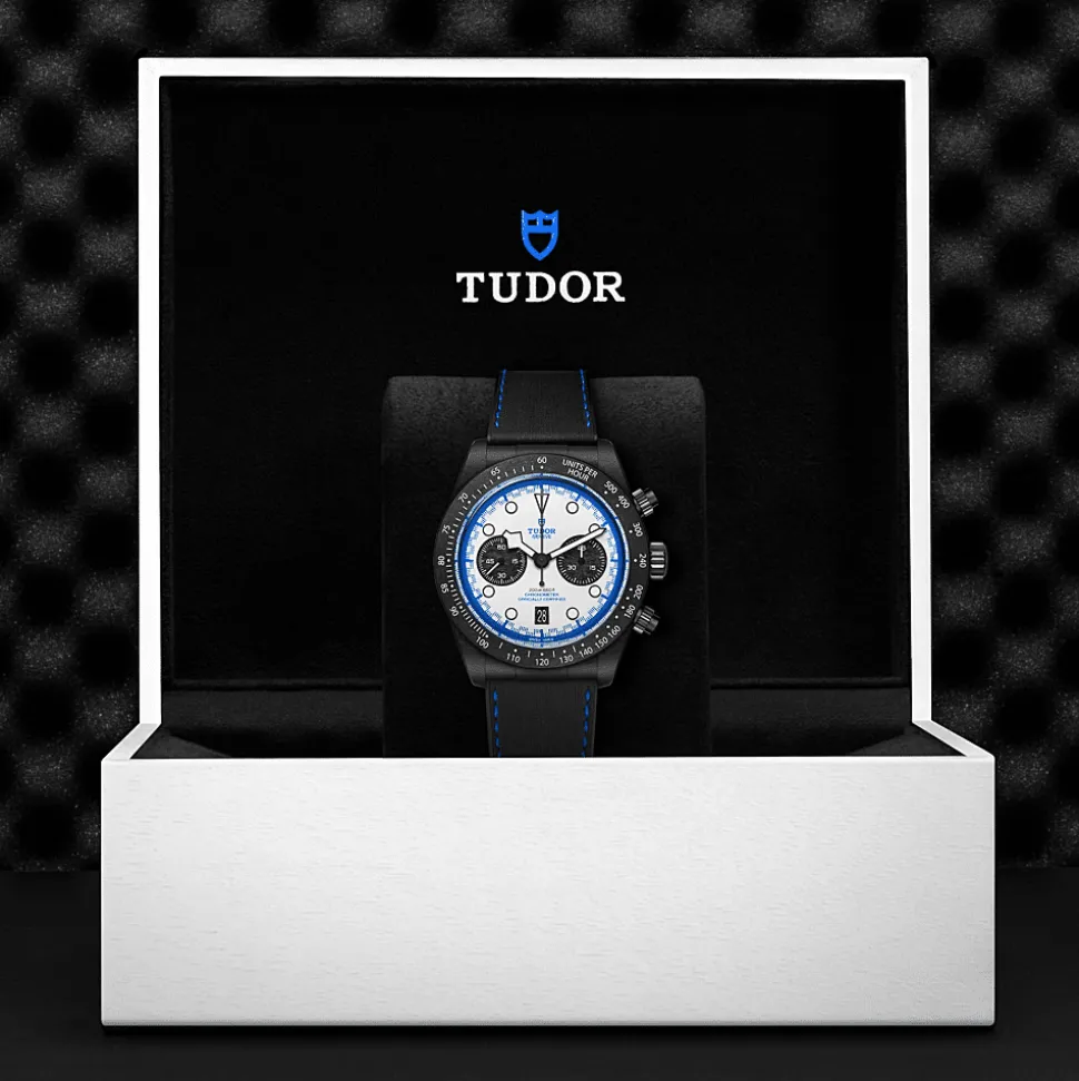 Black Bay Chrono 'Carbon 25'