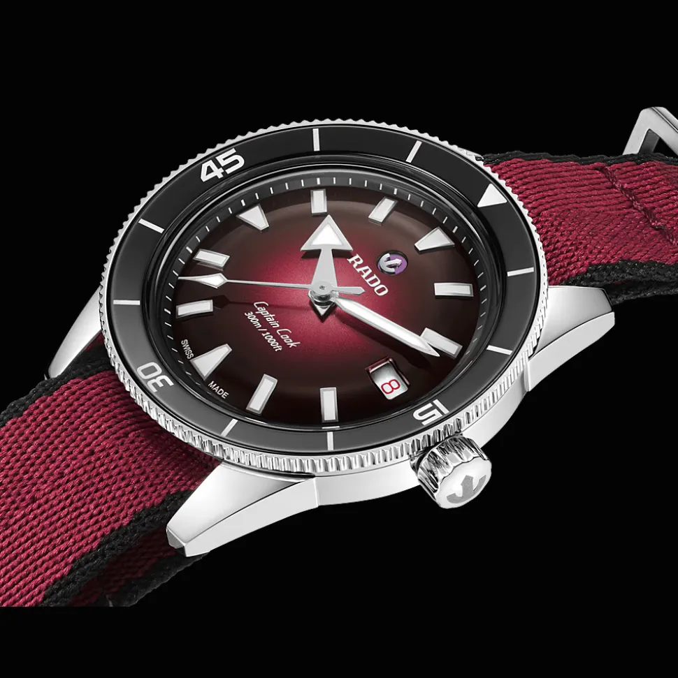 Captain Cook Automatic Burgundy